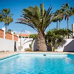 Dom wakacyjny Casa Velero To 100mt From , Optical Fiber *